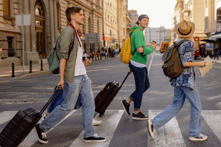 Multicurrency Student Free fara frunza